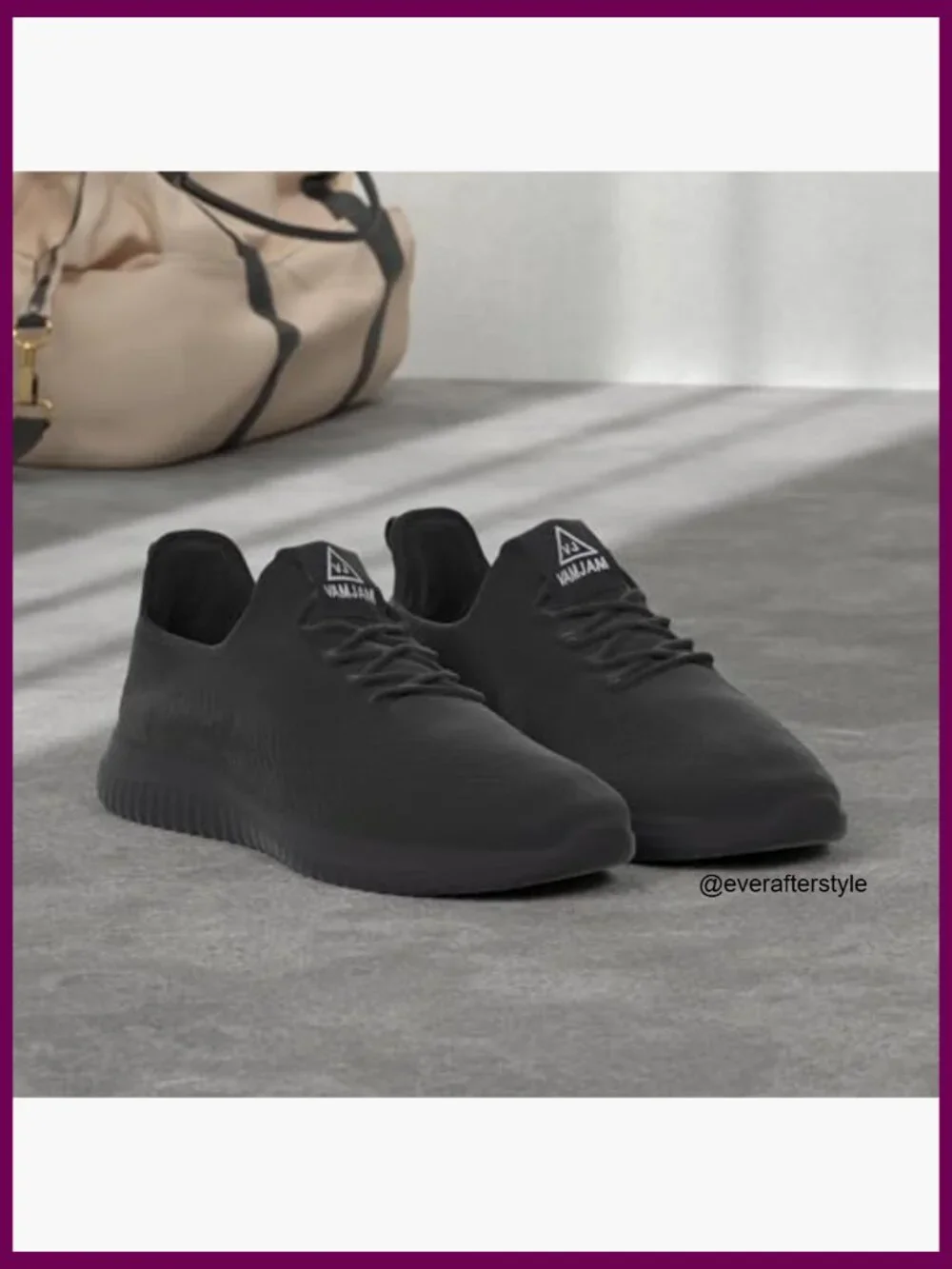 Men's Athletic Shoes Ultra Lightweight Breathable Mesh Lace-Up Walking Sneakers